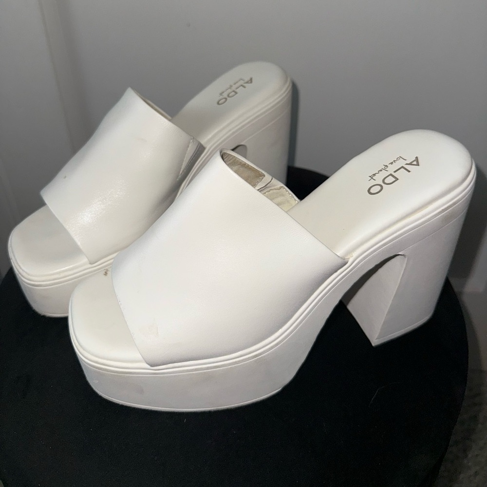 Aldo MAYSEE White Block Heel Platform Sandals Size 6.5